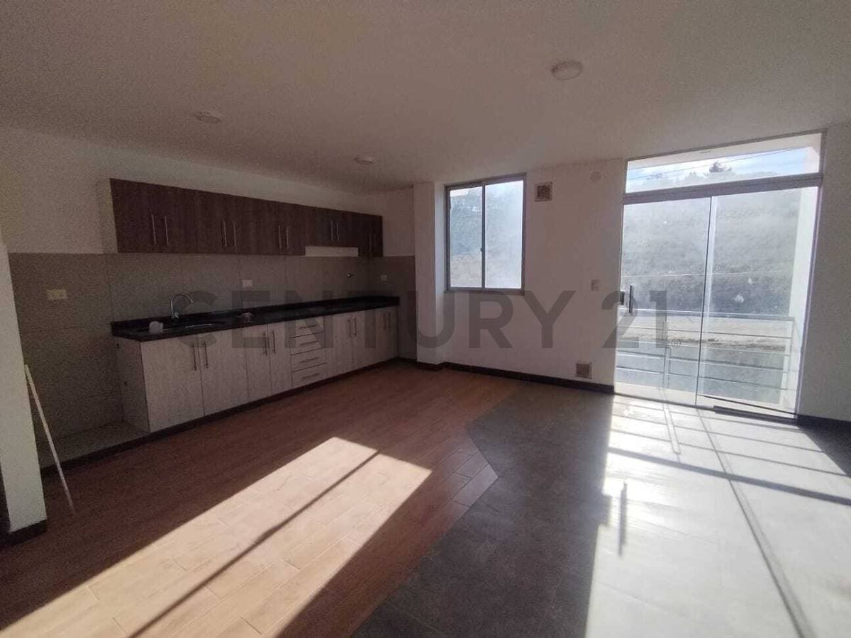 Foto de DEPARTAMENTO NUEVO EN ALQUILER DE 3 DORMITORIOS ZONA ALDEAS SOS - SUCRE