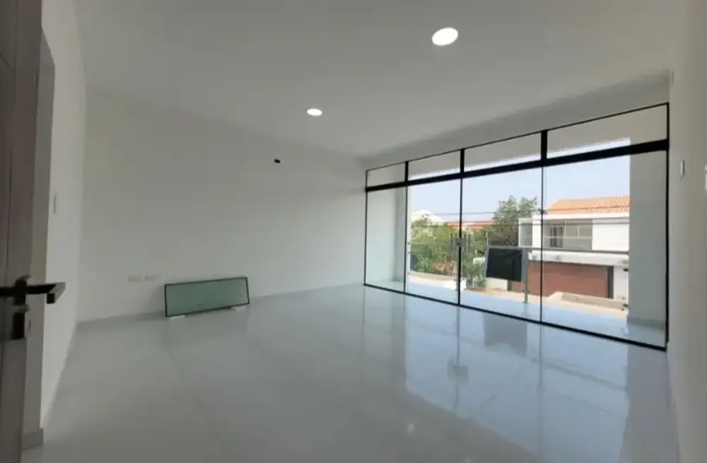 Foto de CASA EN ALQUILER ZONA NORTE KM 8 1/2 A TRAS DE VERSALLE
