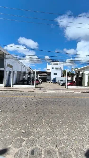 Foto de EDIFICIO COMERCIAL EN ALQUILER SOBRE CALLE SUCRE, A PASOS DEL PRIMER ANILLO