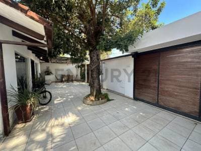 Foto de Casa + departamento en Hamacas a precio de terreno