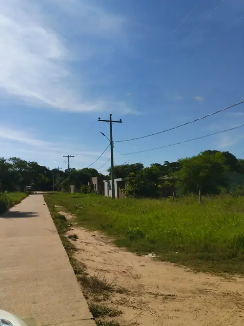 Foto de TERRENO EN VENTA – URBANIZACIÓN CERRADA EL ENSUEÑO