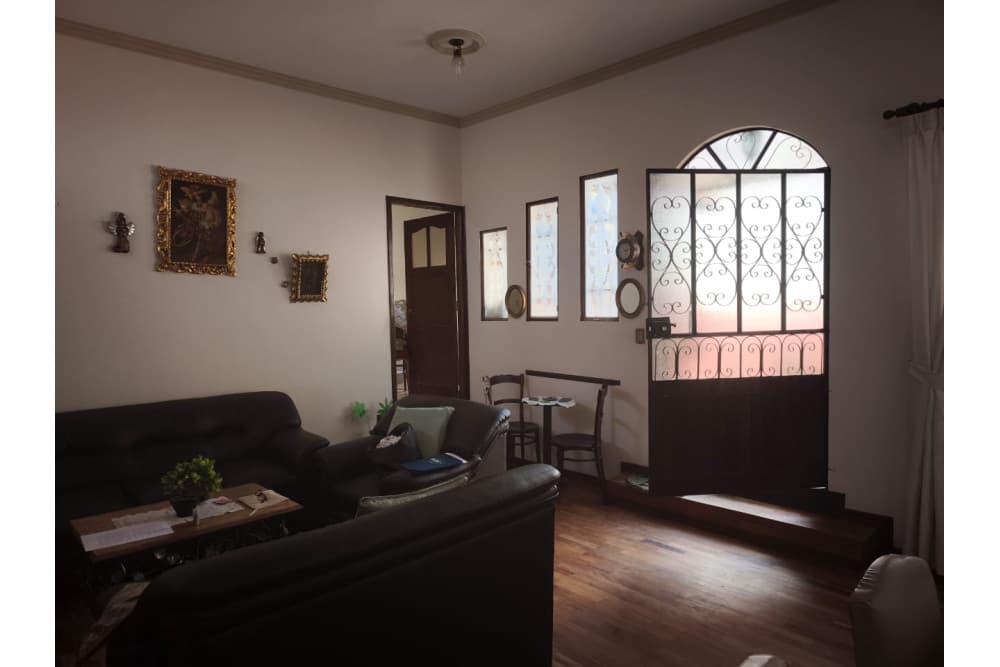 Foto de ACOGEDORA CASA AMOBLADA EN ALQUILER- LOS ROSALES ACHUMANI