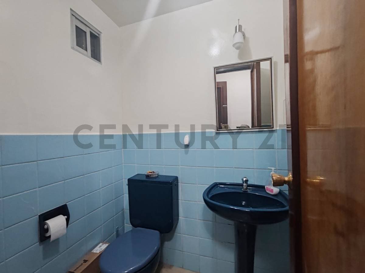 Foto de VENTA DEPARTAMENTO Y PARQUEO EDIFICIO ORION, AV. SANCHEZ LIMA, SOPOCACHI