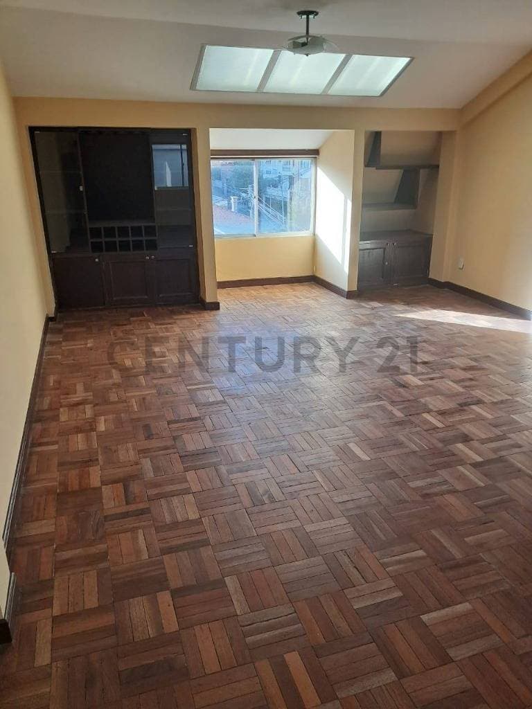 Foto de LINDO DEPARTAMENTO EN VENTA - ALTO OBRAJES