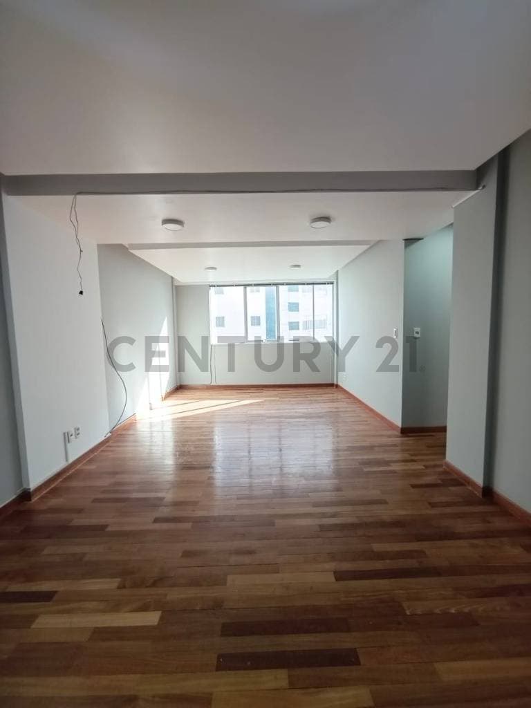 Foto de Departamento de 3D en Alquiler Urbanización Pinos Norte