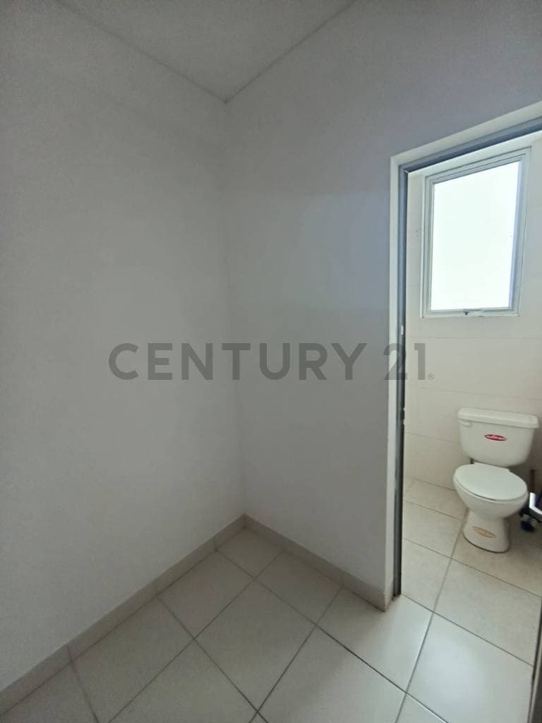 Foto de Departamento de 3D en Alquiler Urbanización Pinos Norte