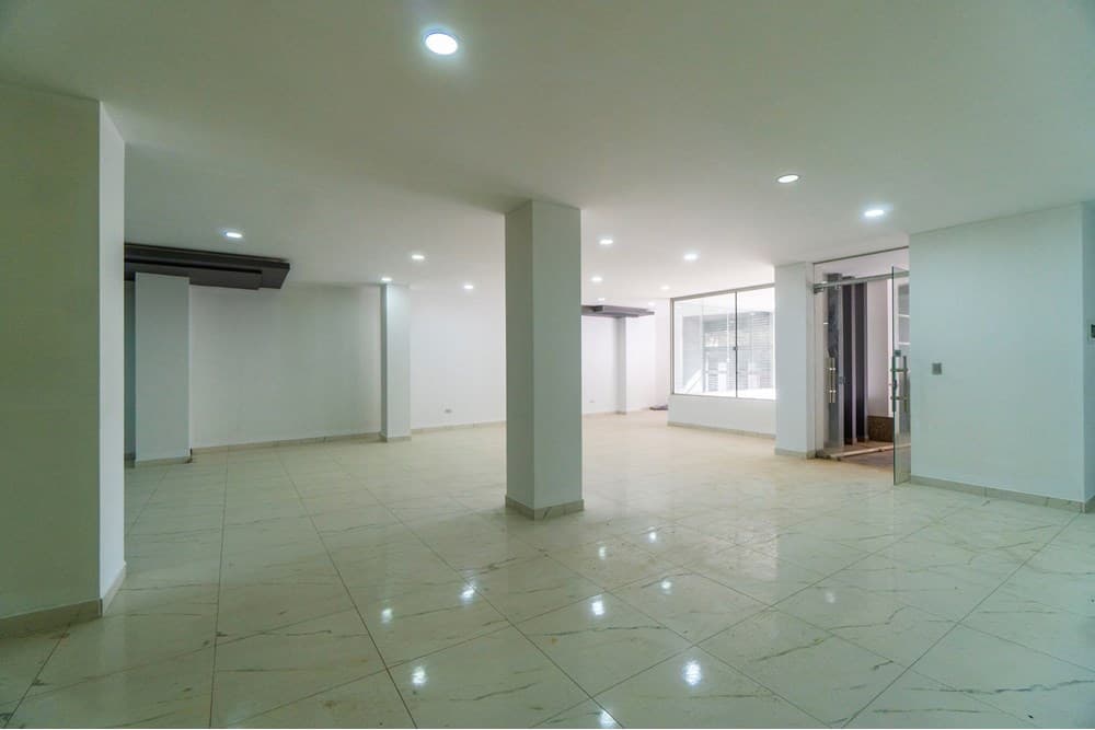 Foto de LOCAL COMERCIAL EN ALQUILER EXCELENTE UBICACION