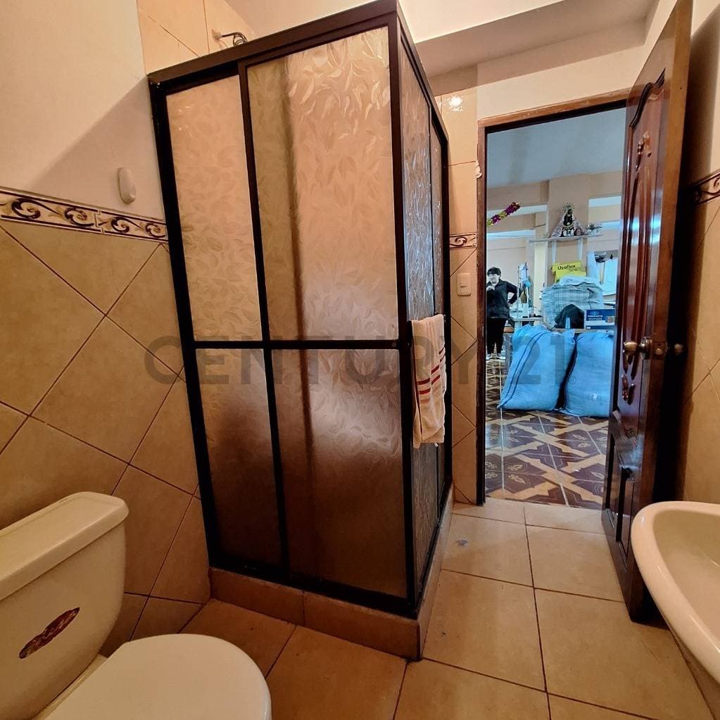 Foto de VENTA DE TALLER, DEPOSITO O SALON DE EVENTOS CENTRO DE LA PAZ