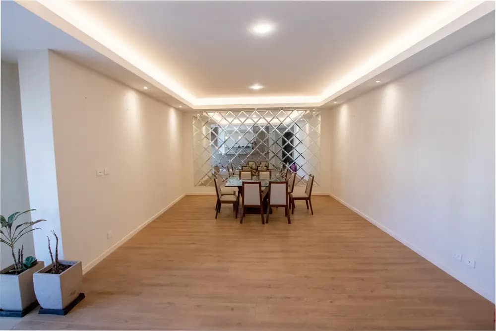 Foto de Departamento de 3 dormitorios en alquiler en pleno Centro de Cochabamba
