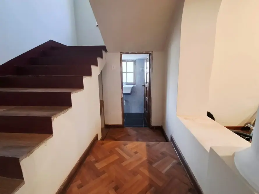 Foto de CASA EN ANTICRÉTICO – OBRAJES, CALLE 7 (ZONA SUR)