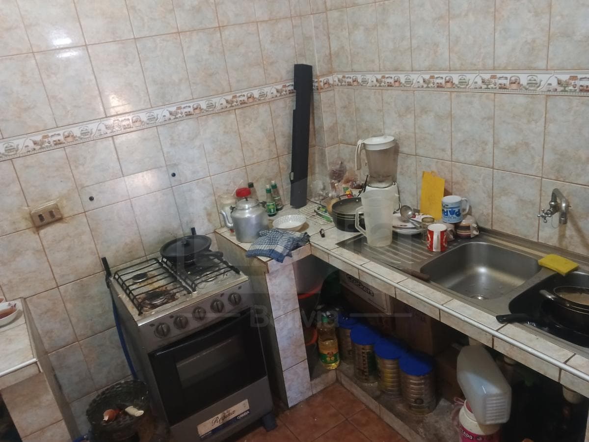 Foto de DEPARTAMENTO EN PRIMERA PLANTA EN ANTICRÉTICO – SEMIINDEPENDIENTE