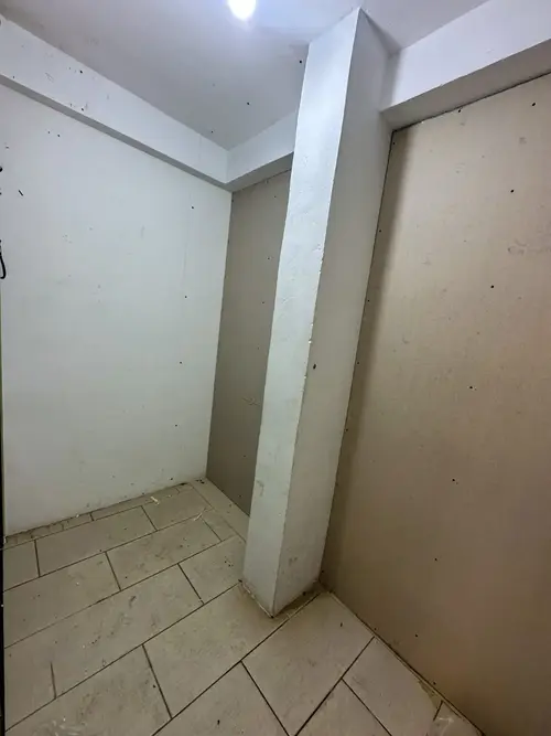 Foto de Local en esquina sobre avenida 7mo anillo av Pedro Velez