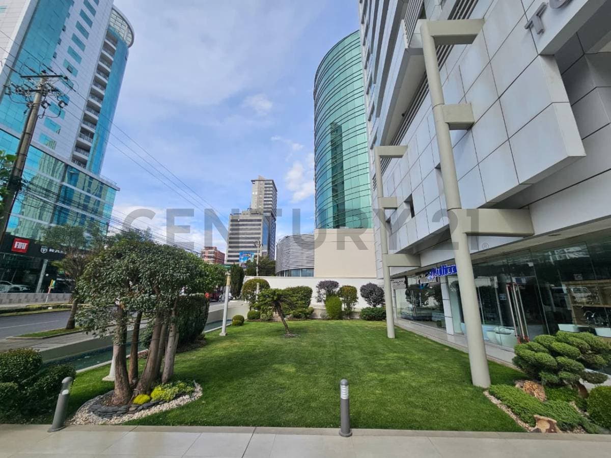 Foto de DEPARTAMENTO DE LUJO EN ALQUILER – CALACOTO, AV. BALLIVIÁN