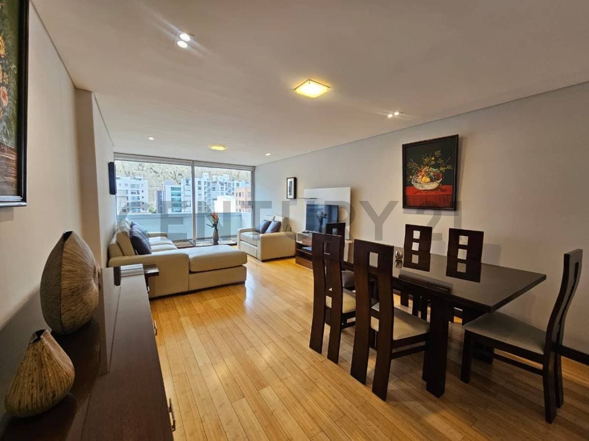 Foto de DEPARTAMENTO DE LUJO EN ALQUILER – CALACOTO, AV. BALLIVIÁN