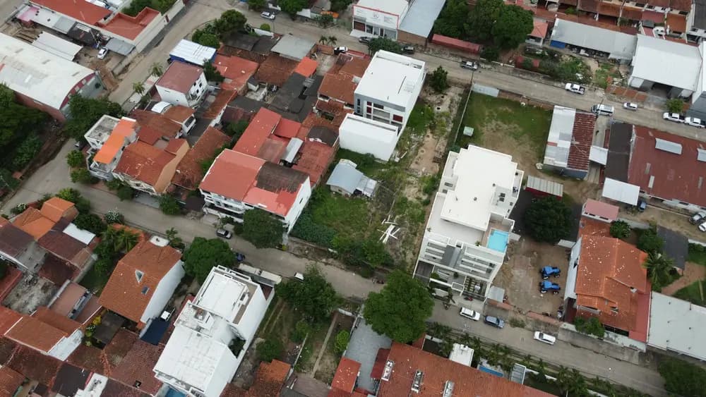 Foto de TERRENO EN ANTICRETICO