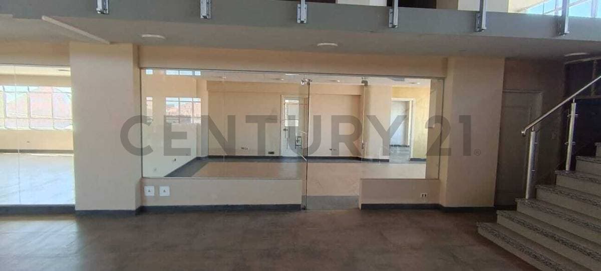 Foto de OFICINA NUEVA A ESTRENAR #2 PISO 2 EN ALQUILER – OSCAR MALLS, EL ALTO