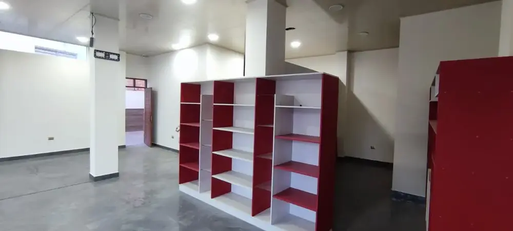 Foto de Ambiente Comercial En Alquiler