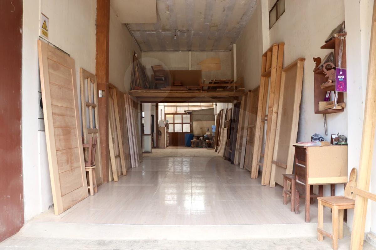Foto de AMPLIO ESPACIO COMERCIAL EN ANTICRETICO-ZONA TÚNEL DEL ABRA KM 5