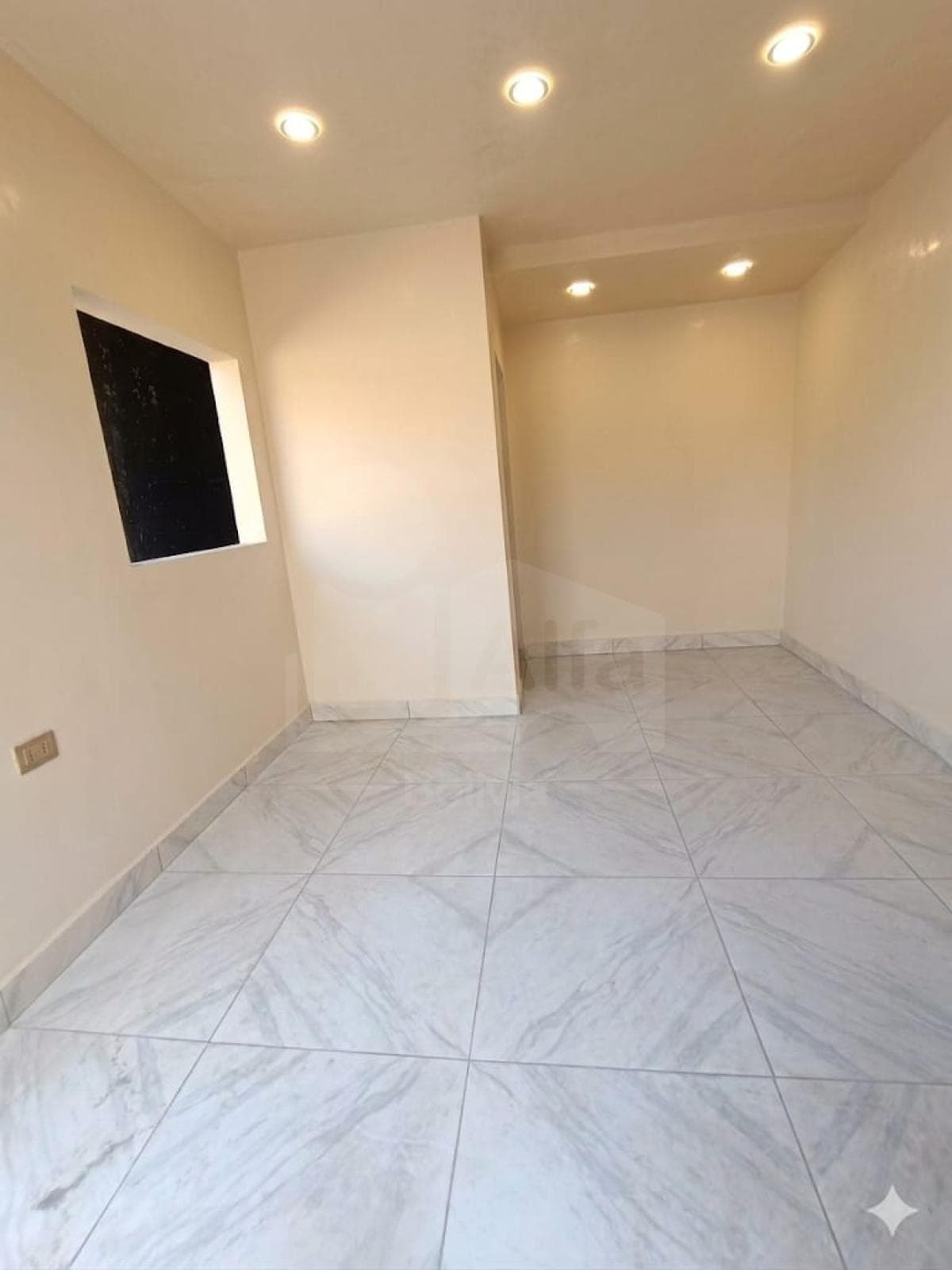 Foto de Tienda en Anticrético 12 m2 , zona norte cerca templo mormón.
