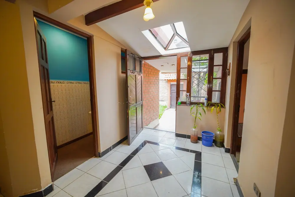 Foto de CASA EN ALQUILER PARA NEGOCIO - ZONA CALA CALA