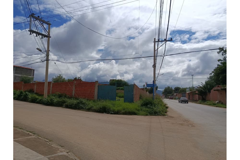 Foto de Terreno en Alquiler - Barrio Morros Blancos