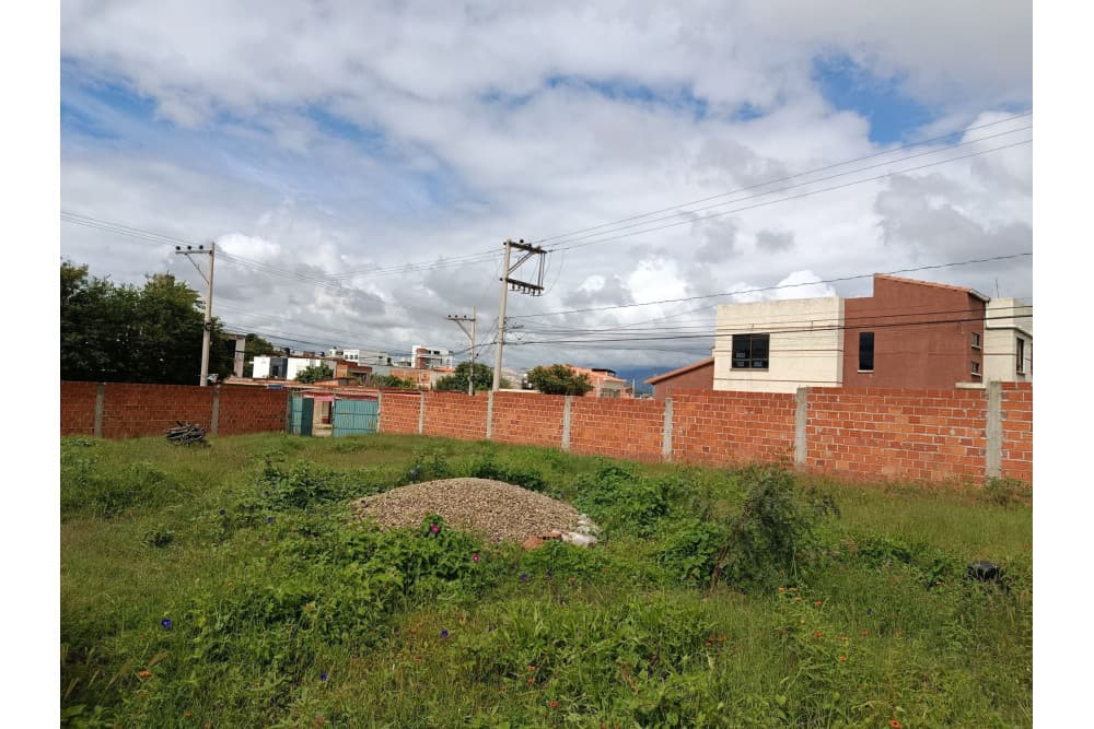 Foto de Terreno en Alquiler - Barrio Morros Blancos