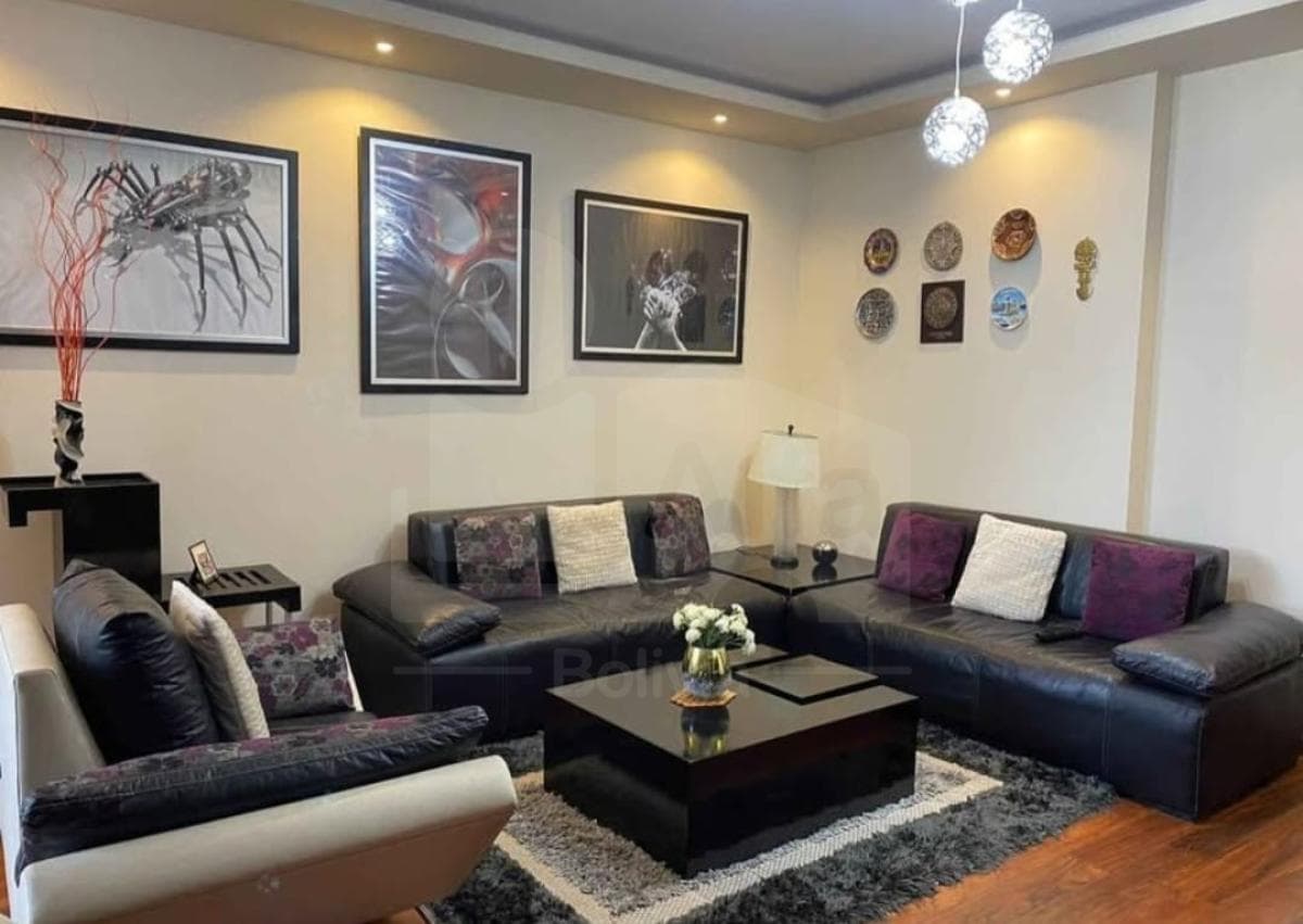 Foto de DEPARTAMENTO DE LUJO AMOBLADO DE 3 HAB. EN ANTICRÉTICO – ZONA NORTE
