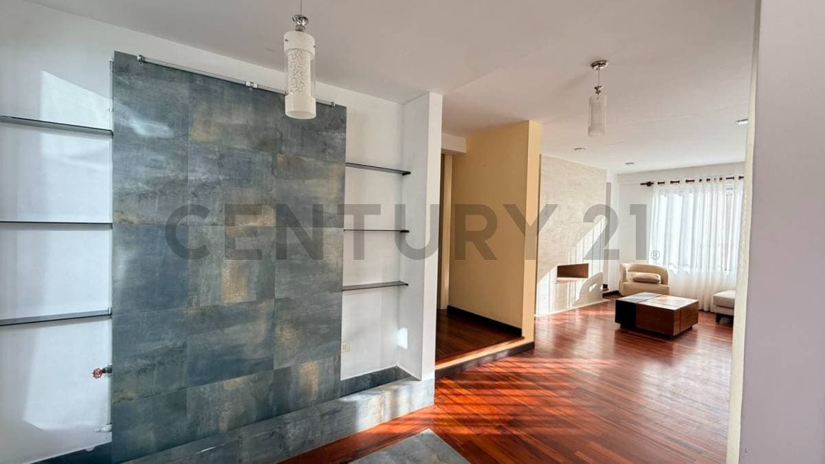 Foto de Casa en Venta en Achumani – Urbanización Privada, Calle 29