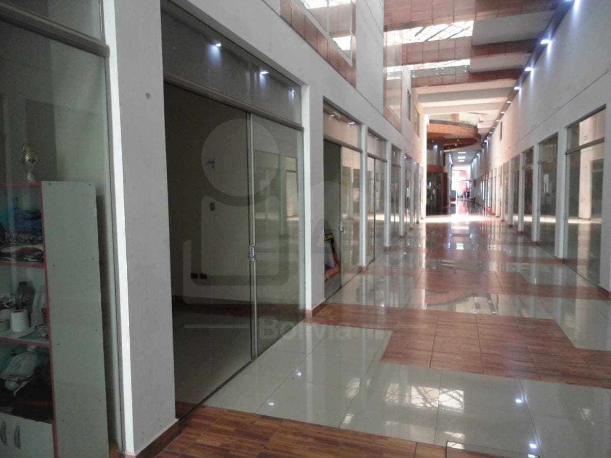 Foto de Local Comercial J17 Mutitiendas Brisas del Sur (Loreto)