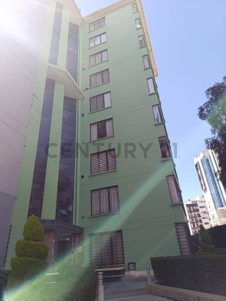 Foto de Departamento en antricretico Los Pinos