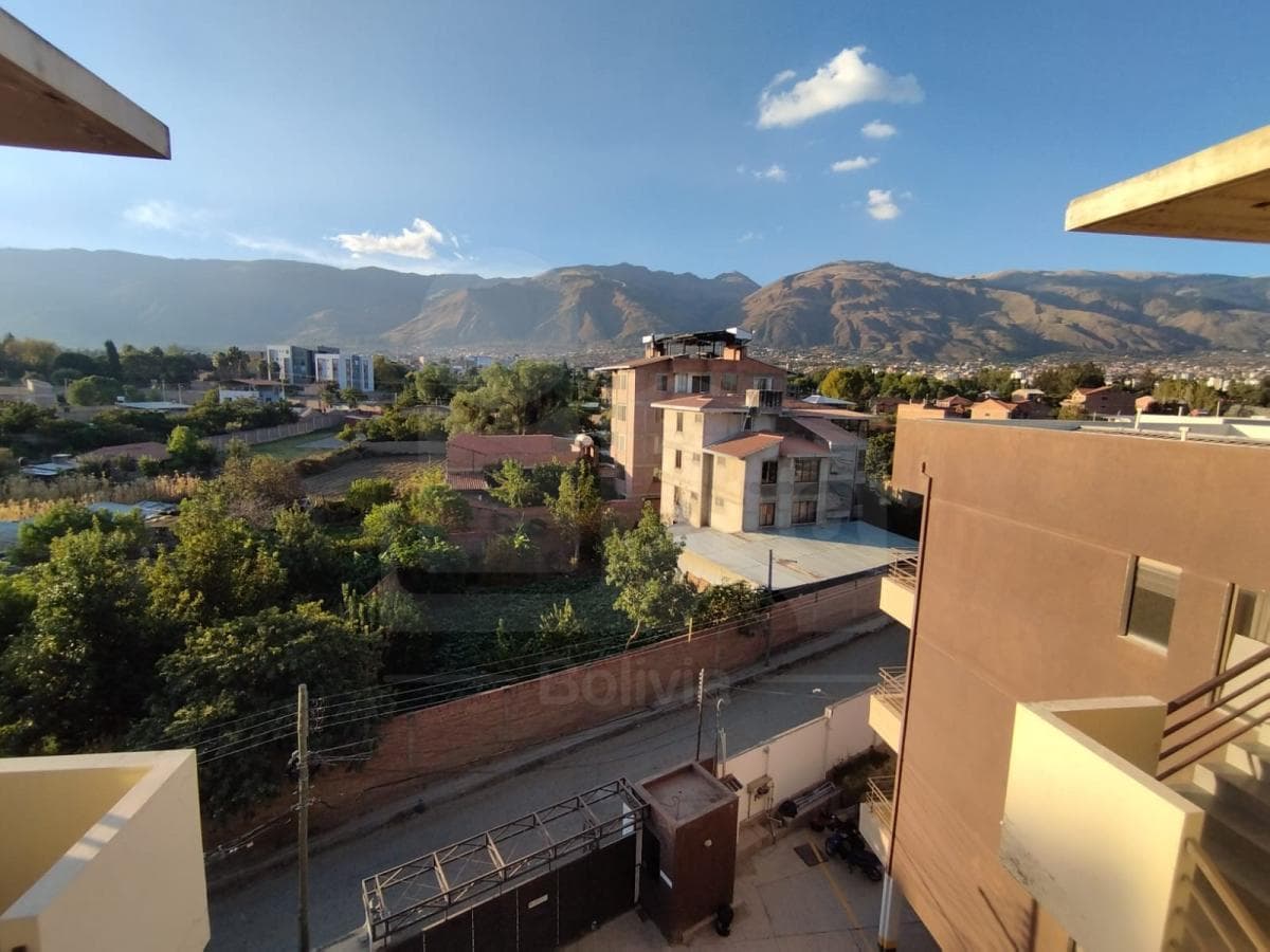 Foto de DEPARTAMENTO EN VENTA: CONDOMINIO ACACIAS – TIQUIPAYA, LINDE