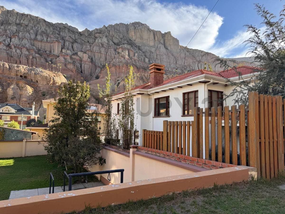 Foto de Compra esta hermosa casa en urbanización SEQUOIA