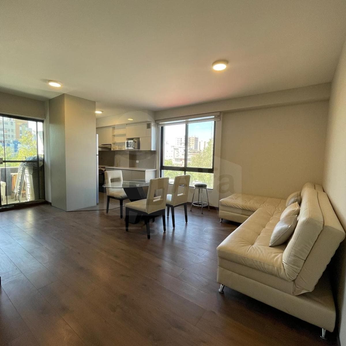 Foto de DEPARTAMENTO A ESTRENAR EN VENTA FRENTE A LA FRANZ TAMAYO