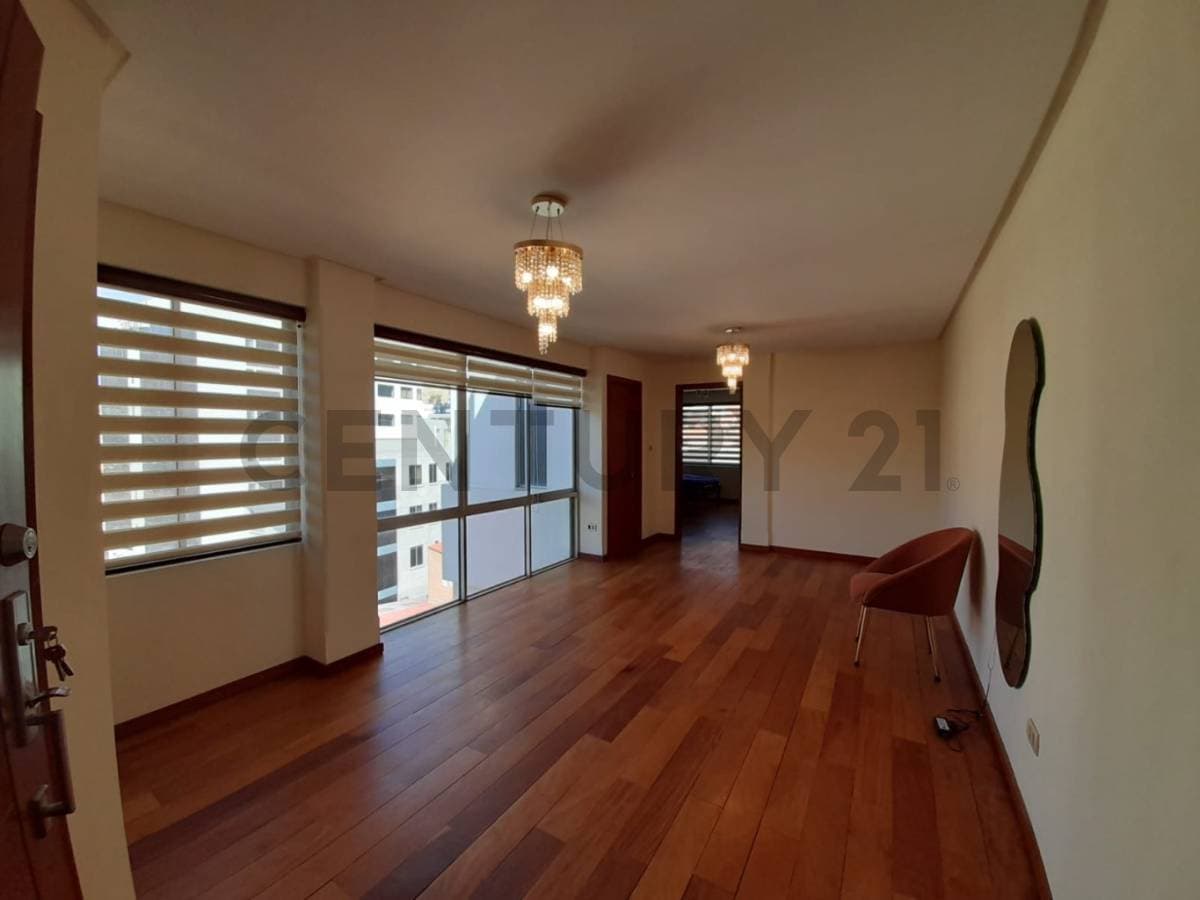 Foto de DEPARTAMENTO DE 1 DORMITORIO EN ALQUILER – BAJO SEGUENCOMA