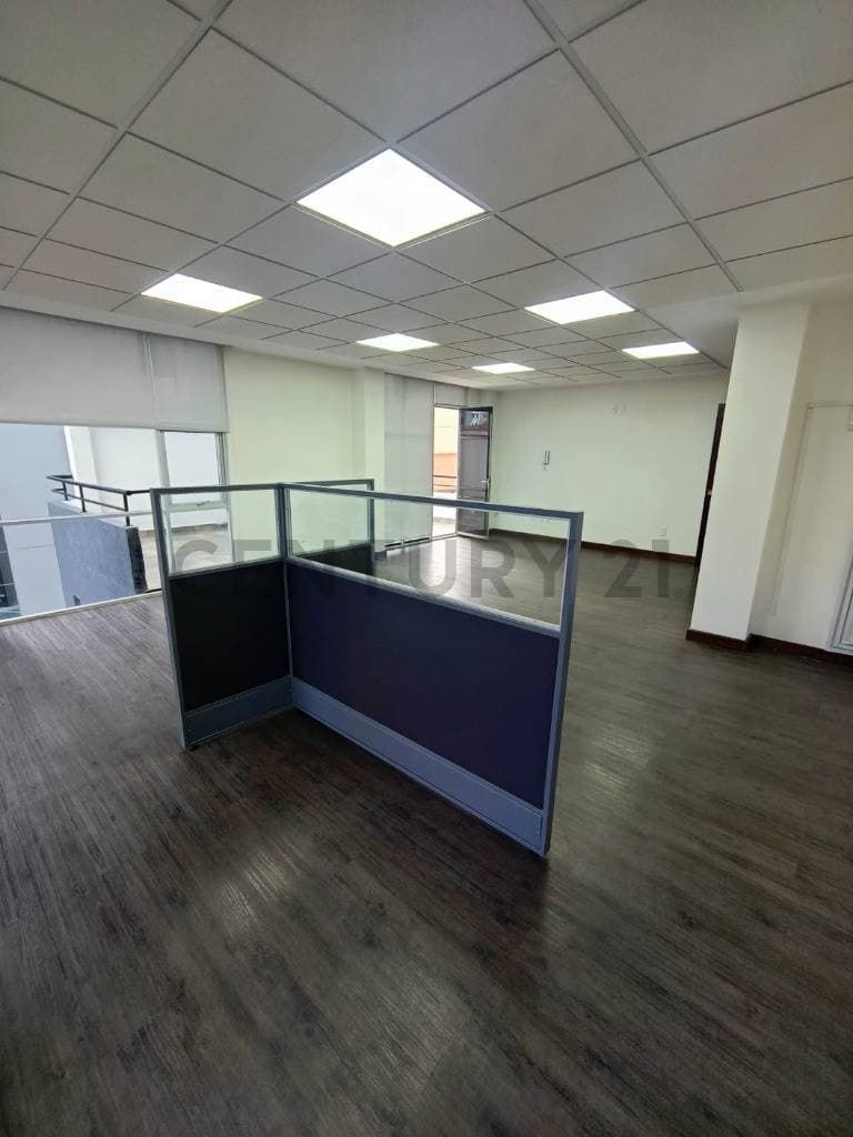Foto de OFICINA CON TERRAZA PRIVADA EN ALQUILER EN SAN MIGUEL