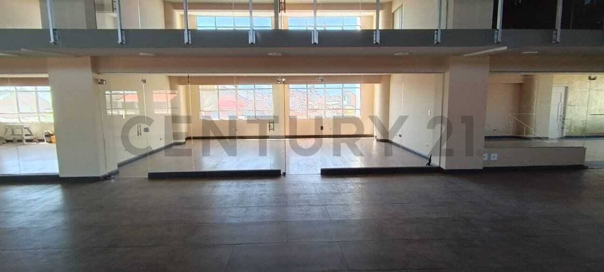 Foto de OFICINA NUEVA A ESTRENAR #4 PISO 2 EN ALQUILER – OSCAR MALLS, EL ALTO