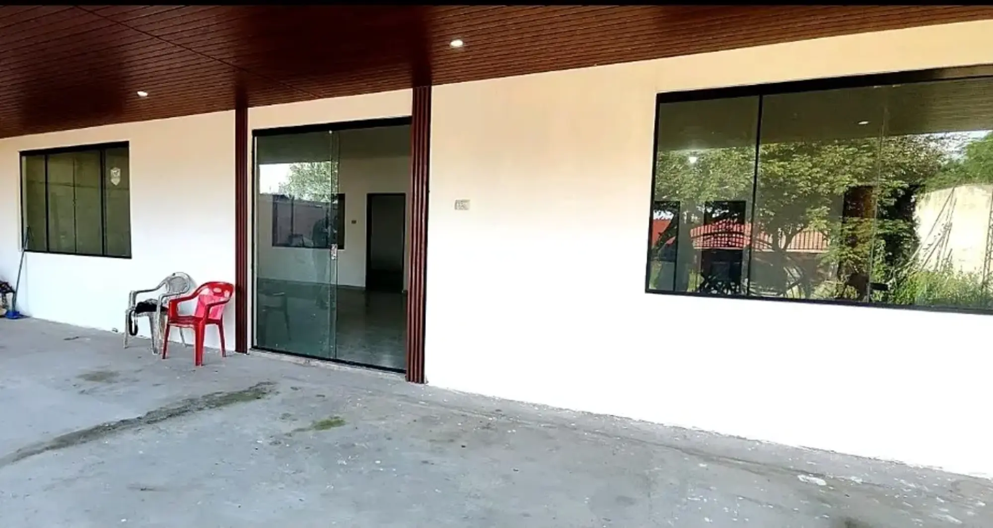 Foto de CASA EN ANTICRETICO O VENTA ZONA ESTE Urb Las Maras