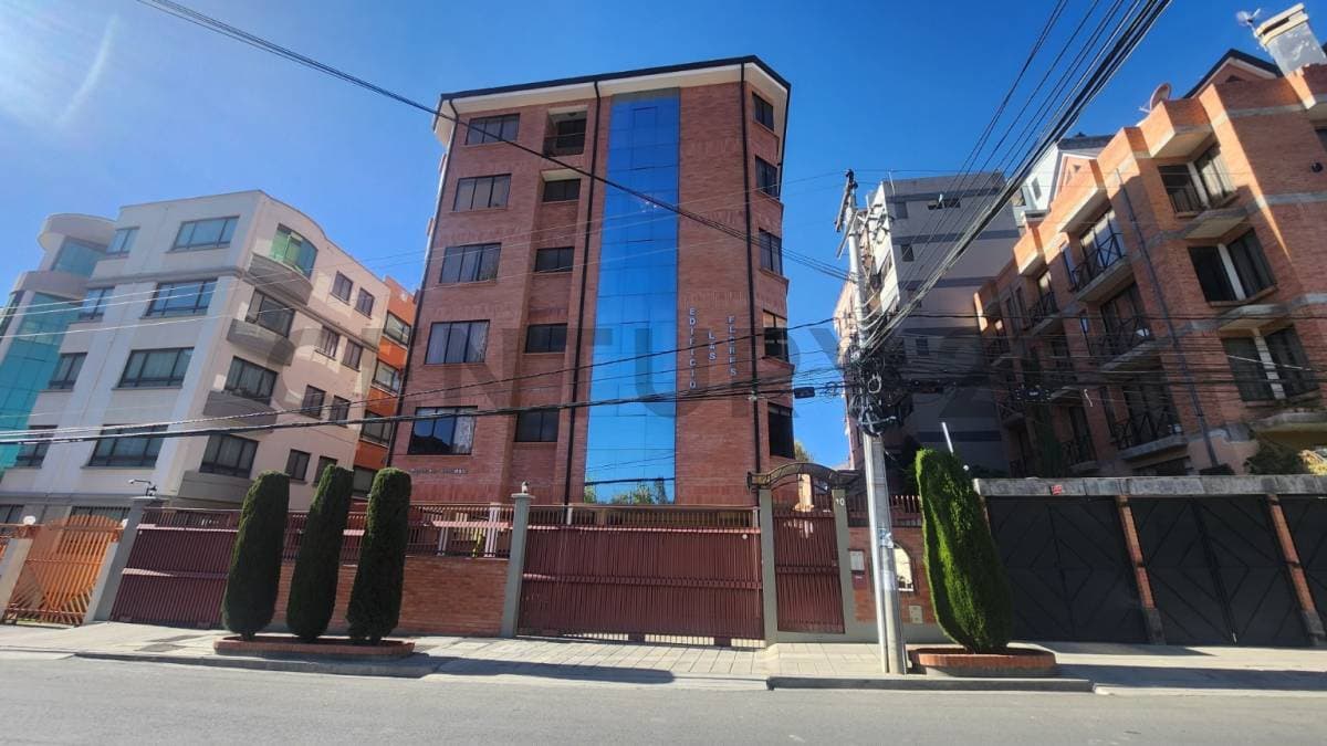 Foto de DEPARTAMENTO EN VENTA – 3 DORMITORIOS | ACHUMANI
