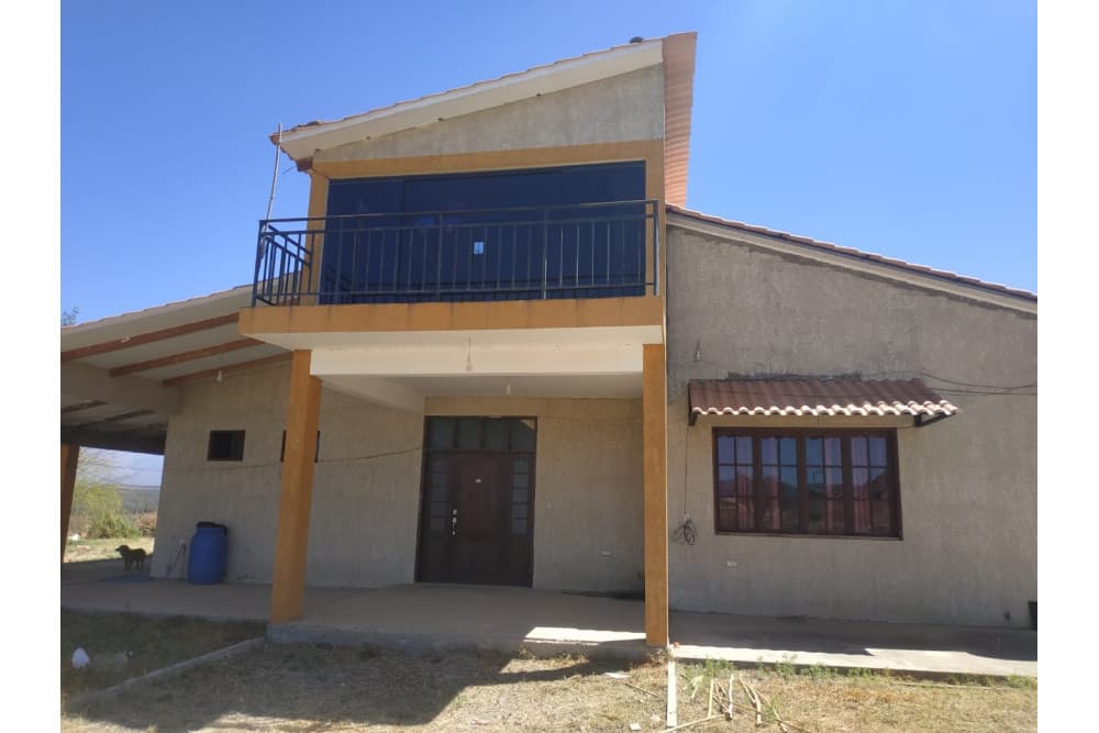 Foto de Casa en el portillo, a 10 minutos de la terminal