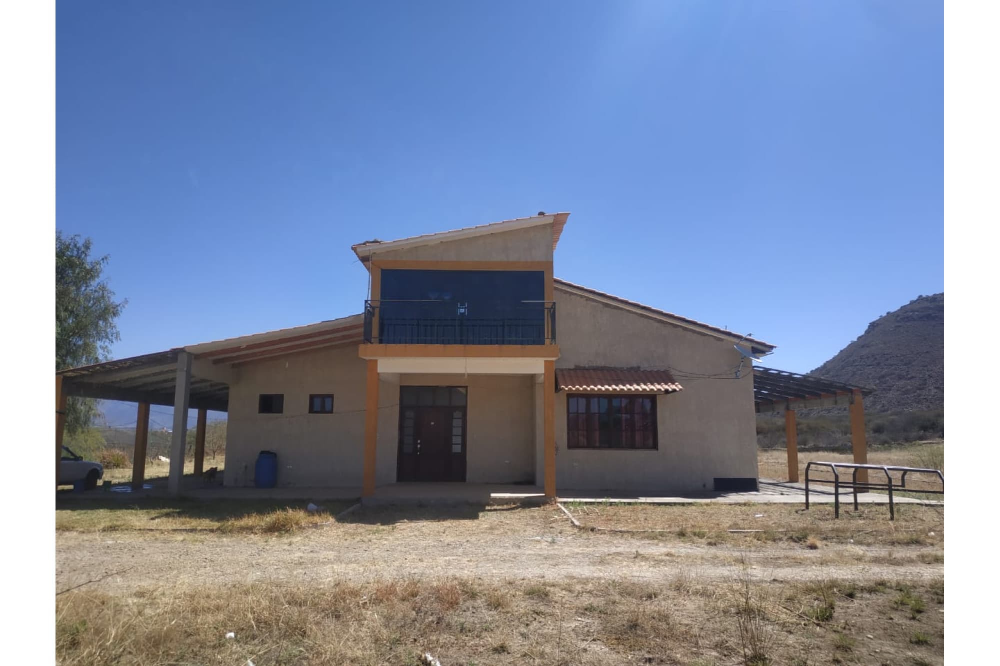 Foto de Casa en el portillo, a 10 minutos de la terminal