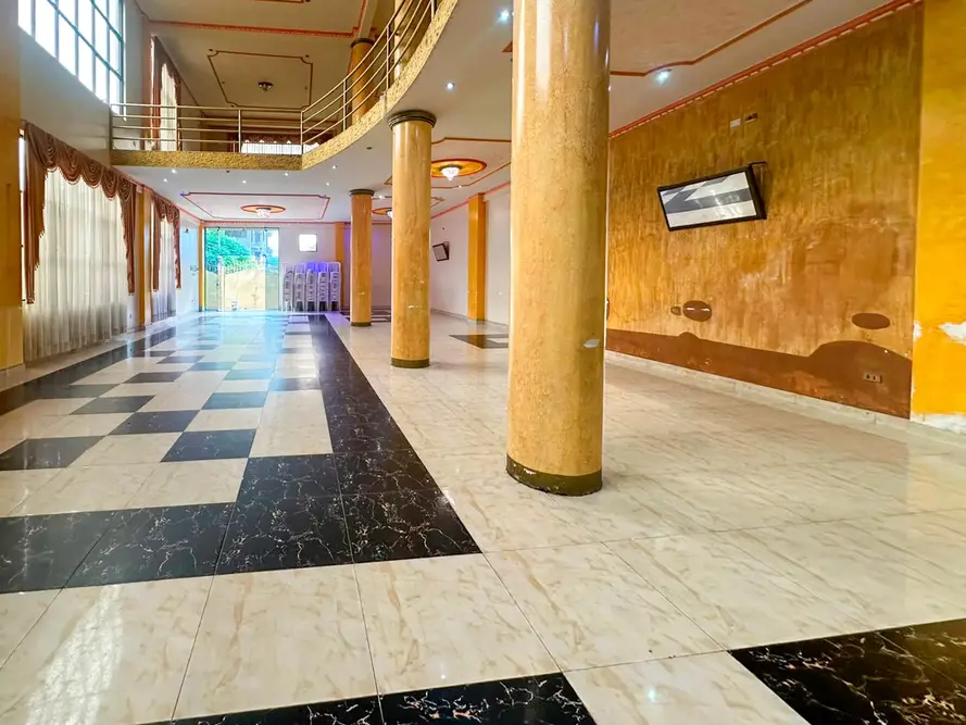 Foto de ✨ AMPLIO LOCAL COMERCIAL EN ALQUILER – ZONA SUR ✨