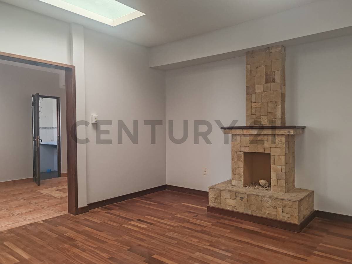 Foto de Casa en alquiler familiar o comercial, calle 35 zona Pedregal