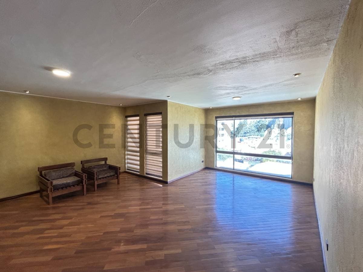 Foto de DEPARTAMENTO EN ALQUILER EN BAJO ACHUMANI