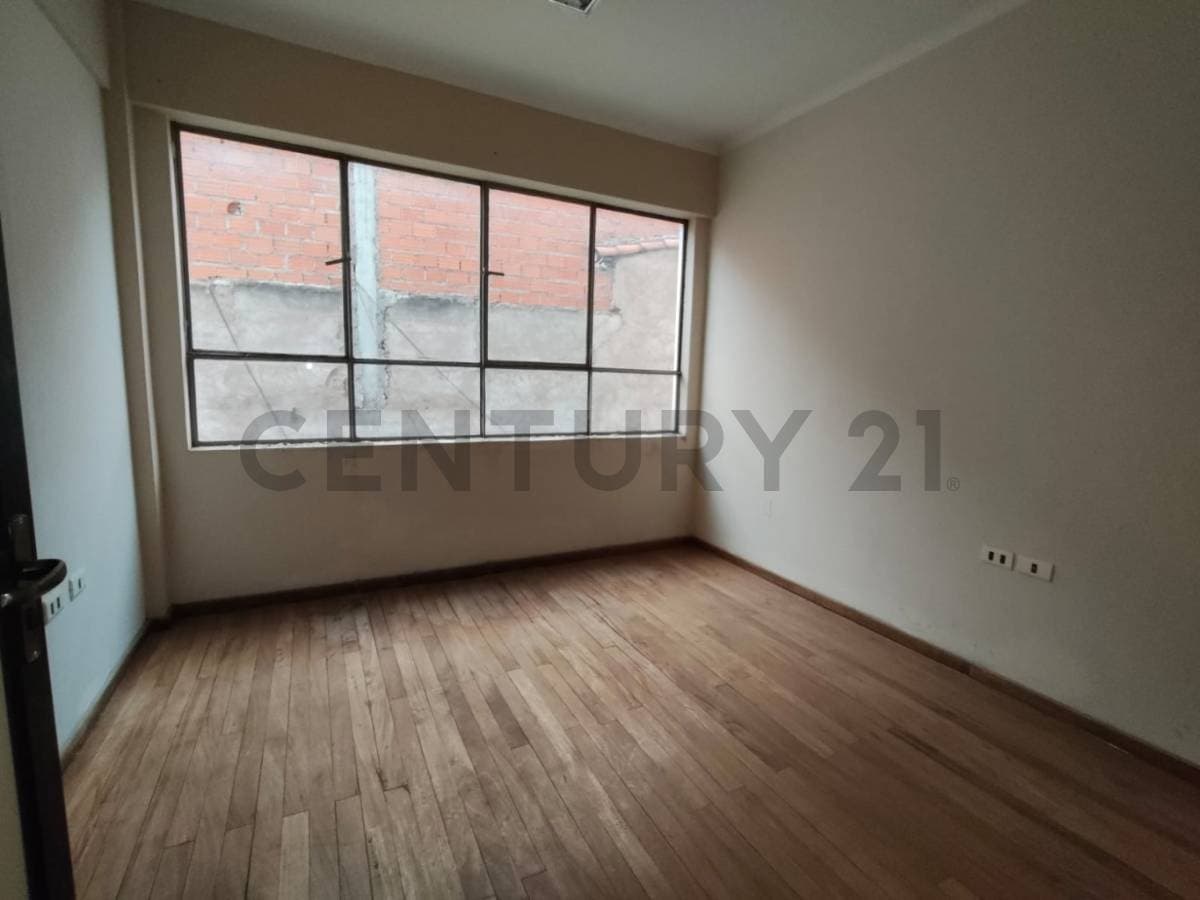 Foto de CONSULTORIOS EN ALQUILER EN EL EDIFICIO MULTIFAMILIAR CHARCAS