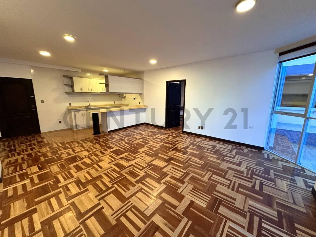 Foto de DEPARTAMENTO 1D EN ALQUILER C/ PARQUEO EN COTA COTA C/30