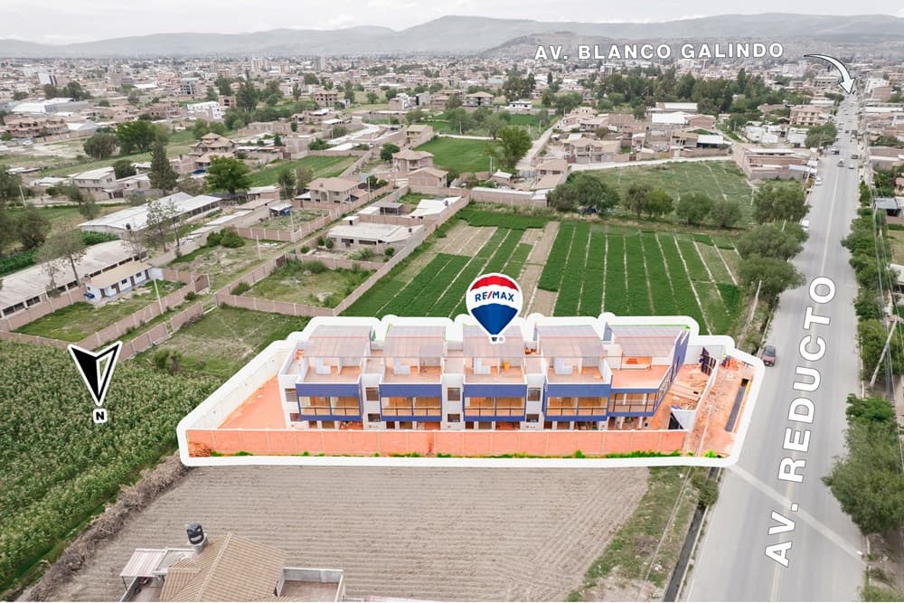 Foto de CASA EN VENTA SOBRE AVENIDA - "CONDOMINIO REDUCTO"