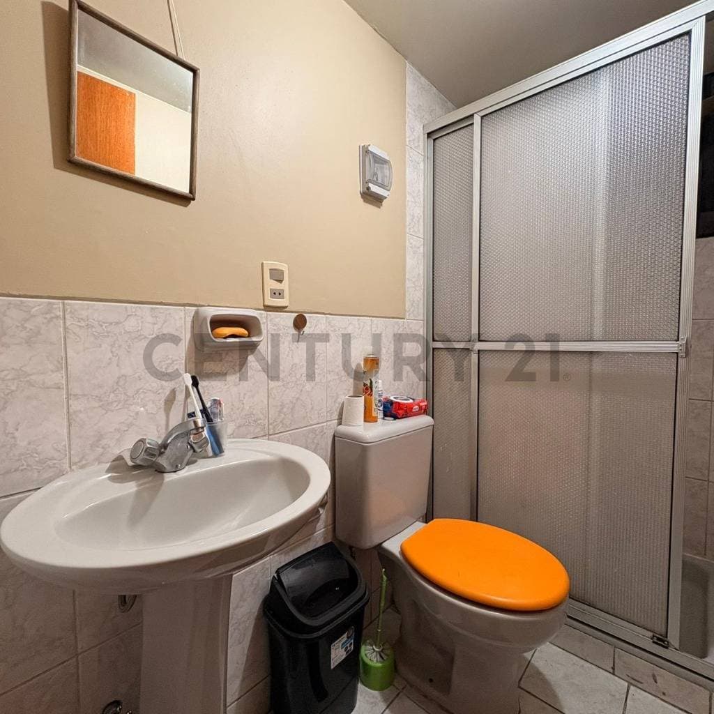 Foto de VENTA DE DEPARTAMENTO DE 2 DORMITORIO MIRAFLORES