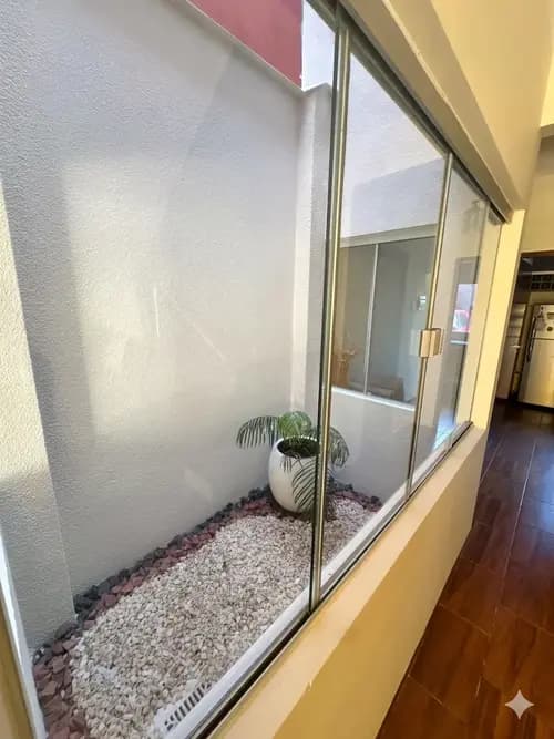 Foto de CASA SEMI INDPENDIENTE EN ALQUILER AV ROCA Y CORONADO ENTRE 2DO Y 3ER ANILLO