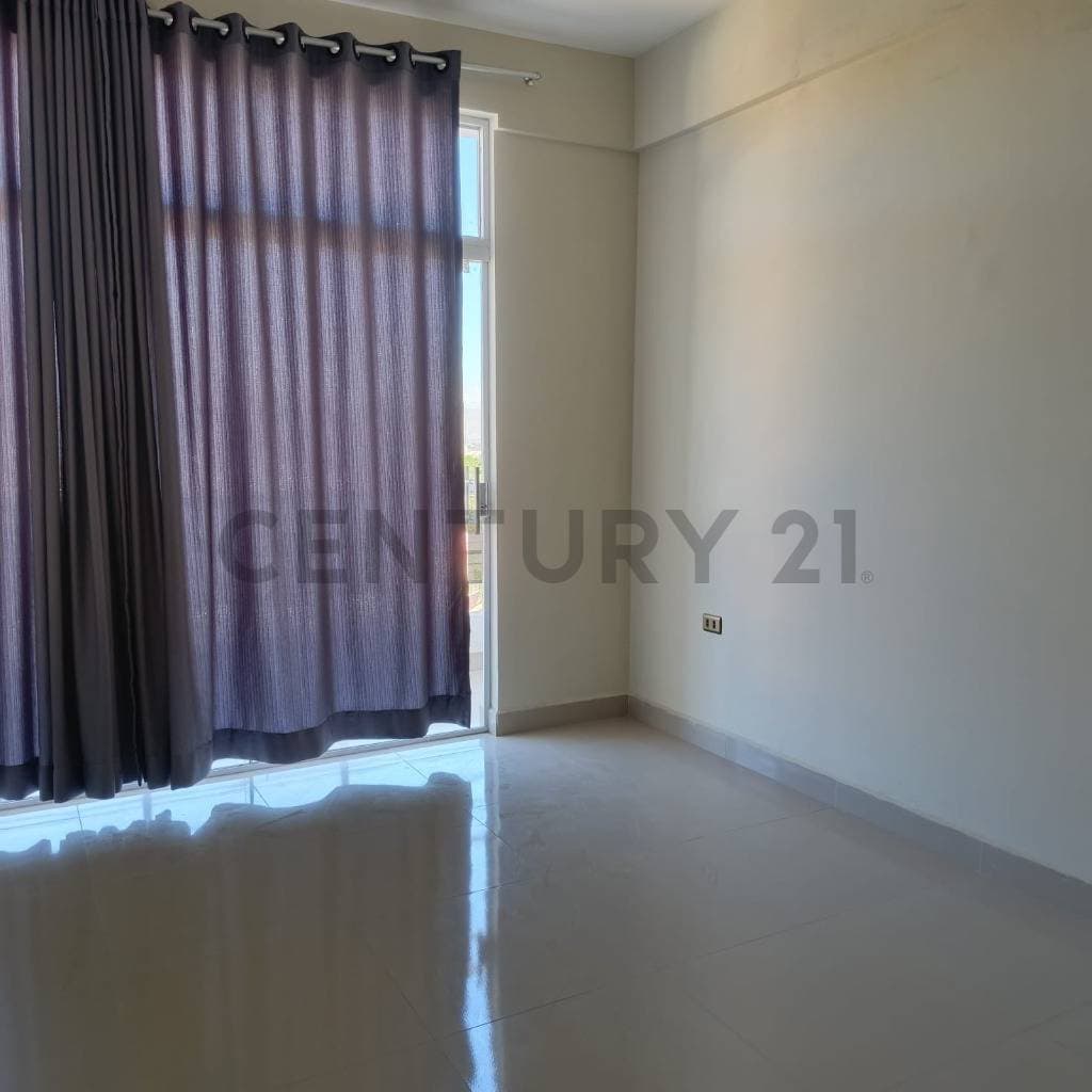 Foto de DEPARTAMENTO DE 3 HABITACIONES EN ALQUILER PACATA ALTA