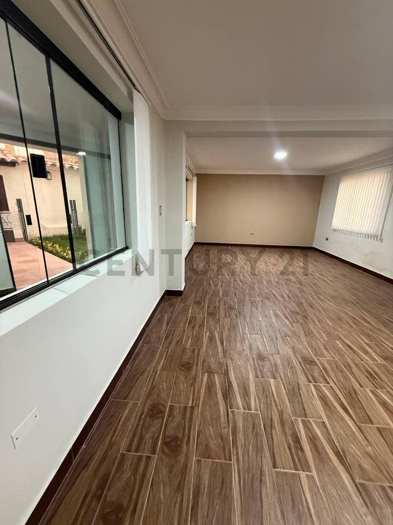 Foto de Oficina interna a estrenar + áreas comunes – zona San Matías